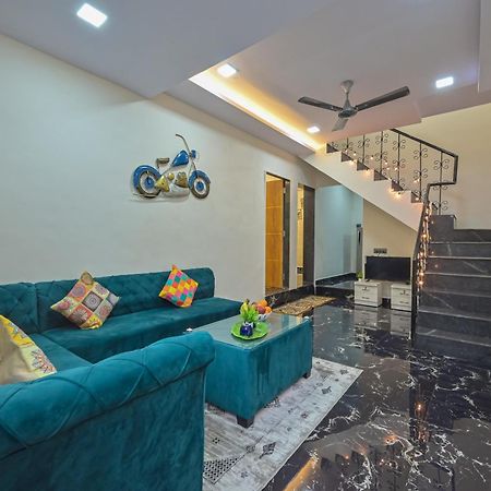 Empyrean Stay Ll 3Bhk Ll Marshall Villa Ll Large Pool Ll Ac Ll Lonavala Exteriör bild
