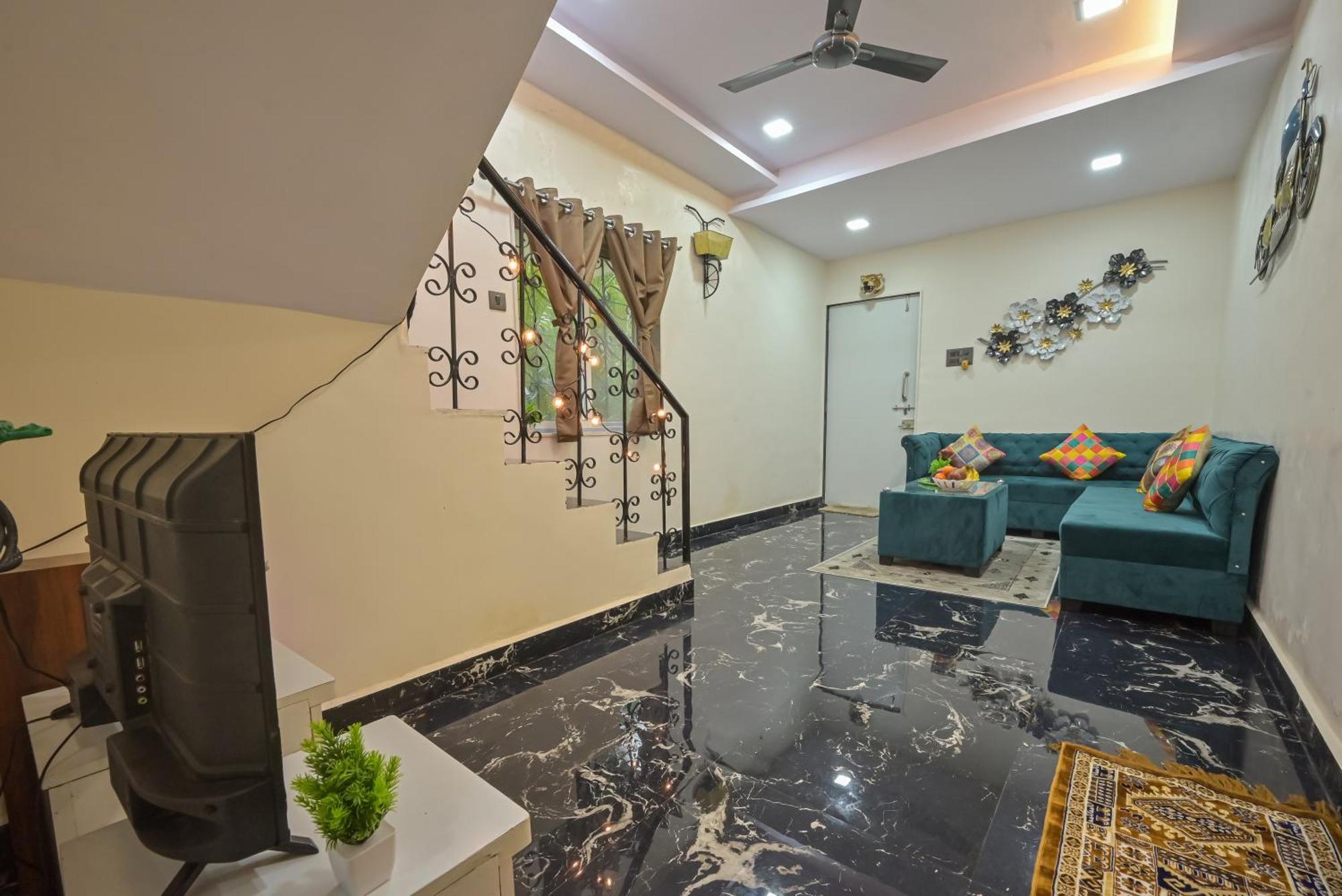 Empyrean Stay Ll 3Bhk Ll Marshall Villa Ll Large Pool Ll Ac Ll Lonavala Exteriör bild