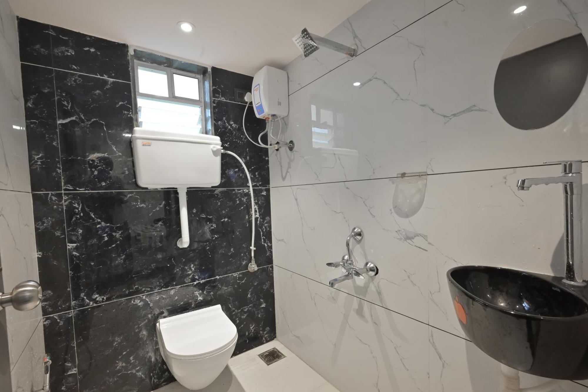 Empyrean Stay Ll 3Bhk Ll Marshall Villa Ll Large Pool Ll Ac Ll Lonavala Exteriör bild